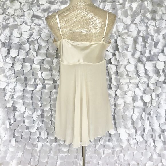 Victoria's Secret Medium Short Length Ivory Chiffon Sheer Babydoll Nightie Bride - Picture 4 of 8